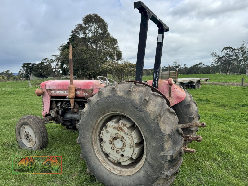 MASSEY FERGUSON TRACTOR