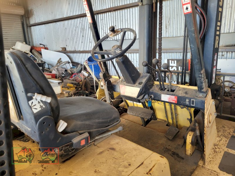 HYSTER FORKLIFT