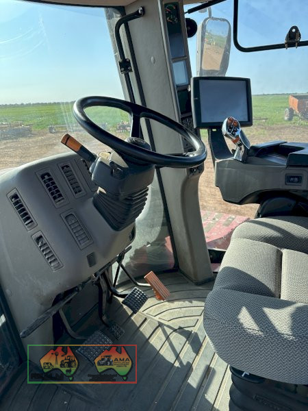 CASE IH TRACTOR