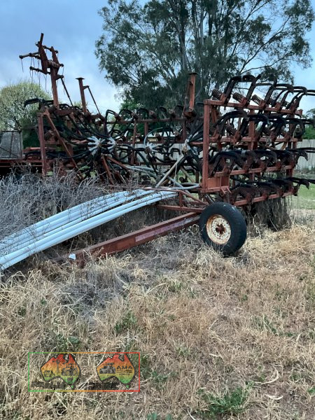 NAPIER SEEDER