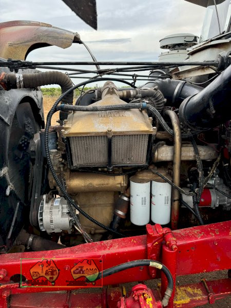 1977 MACK TRUCK