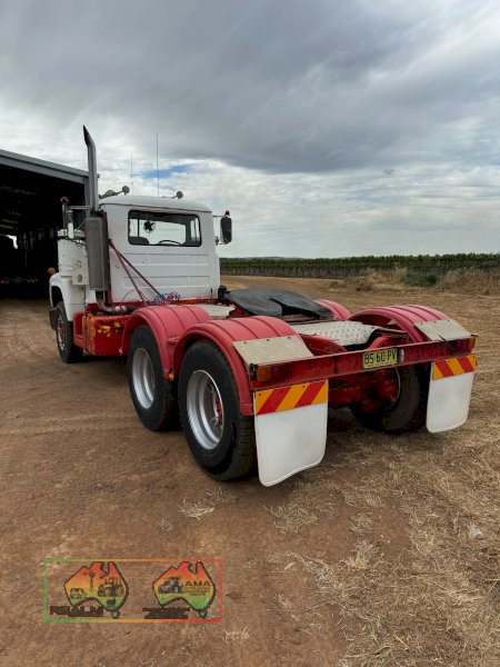 1977 MACK TRUCK