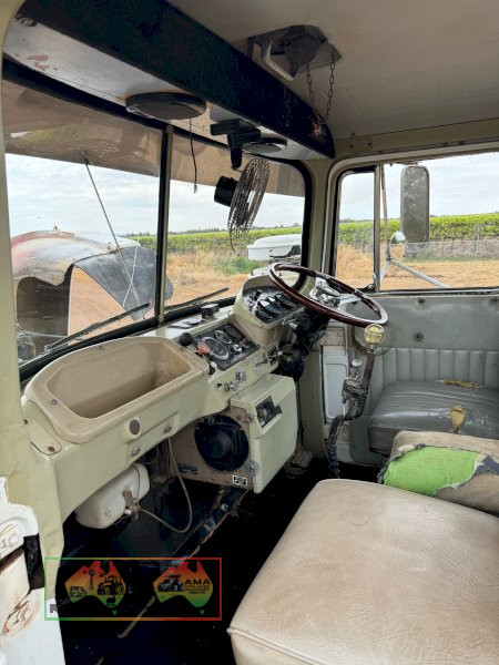 1977 MACK TRUCK