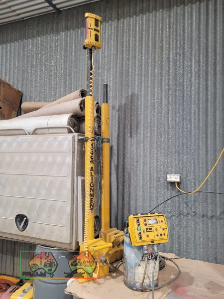 LASER ALIGNMENT CONTROL PANEL & ADJUSTABLE TOWER