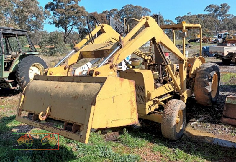 FORD LOADER