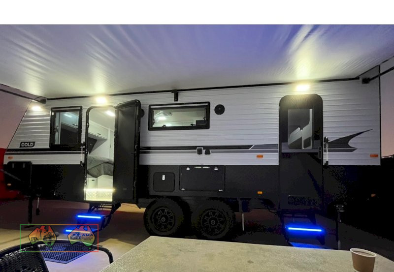 2022 LEADER GOLD 22ft 7 CARAVAN