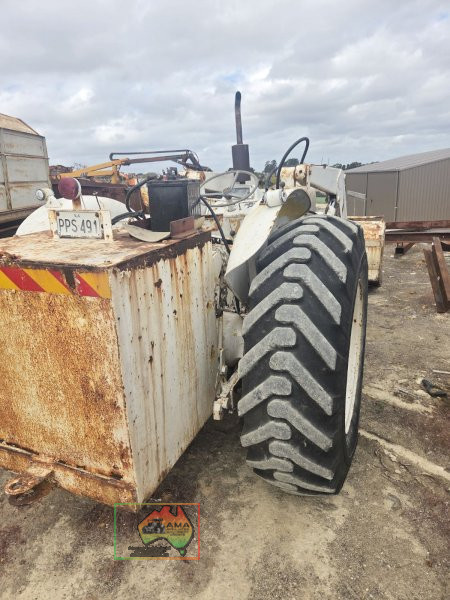 FORD LOADER