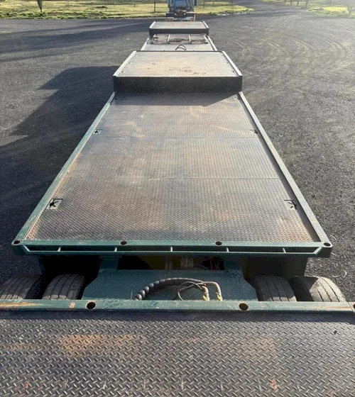 BARKER DROP DECK TRAILER