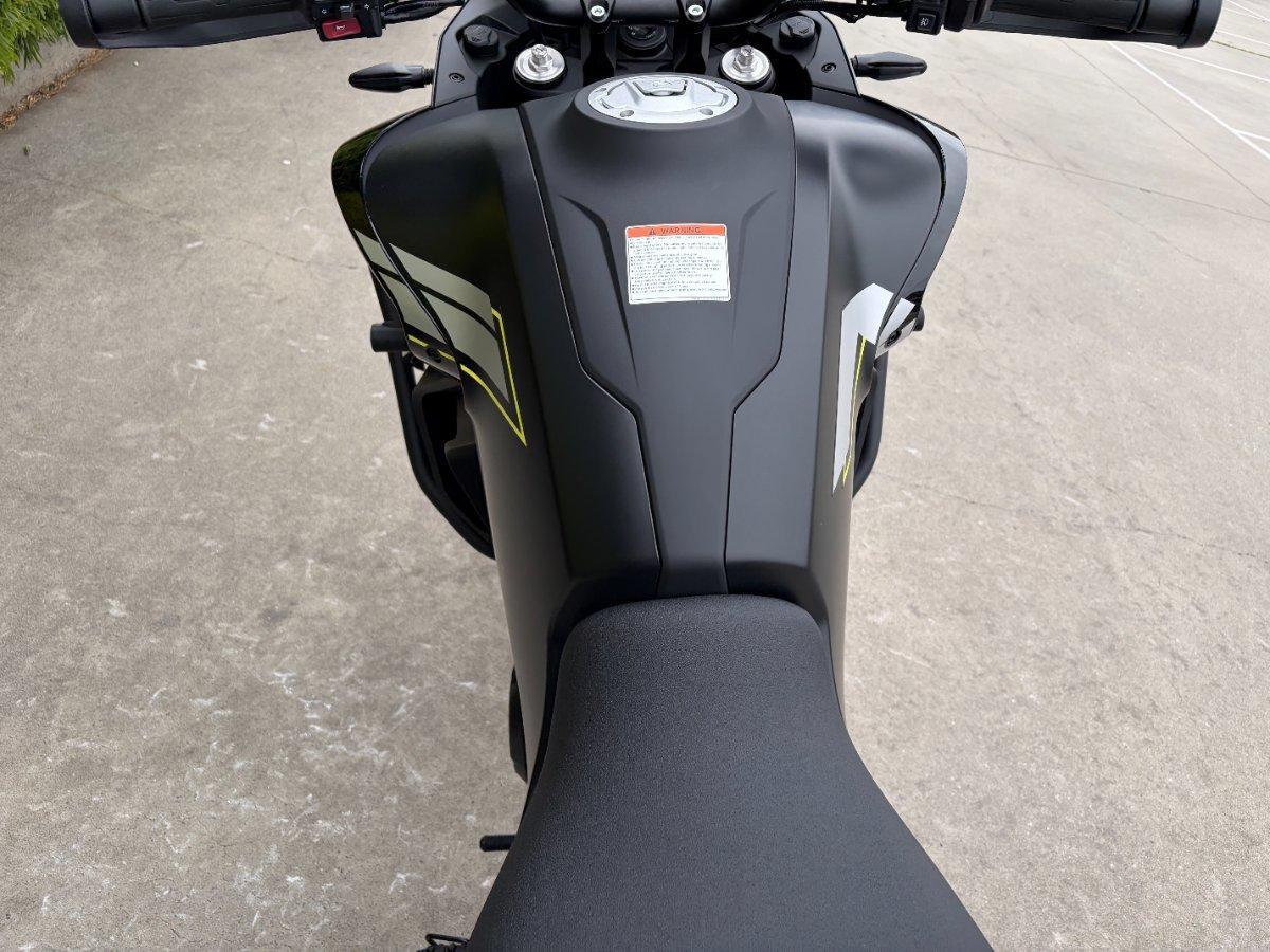 2025 CF MOTO 800 MT EXPLORE DUAL SPORTS