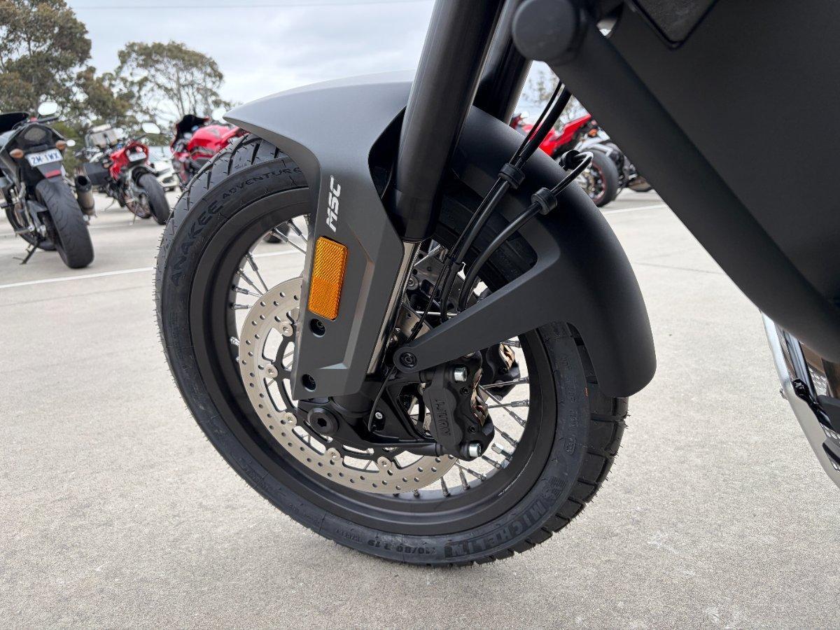 2025 CF MOTO 800 MT EXPLORE DUAL SPORTS