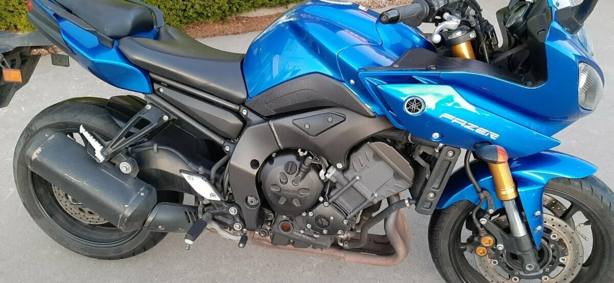 2011 YAMAHA FZ8S SPORTS
