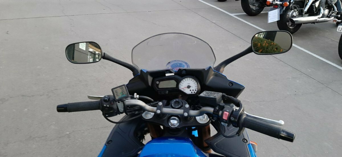2011 YAMAHA FZ8S SPORTS