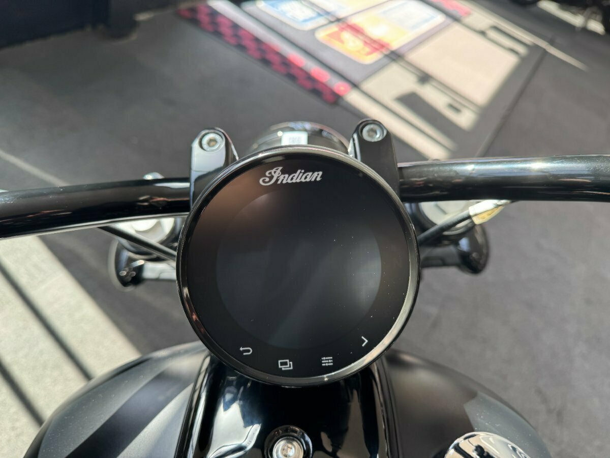 2023 INDIAN CHIEF DARK HORSE CRUISER