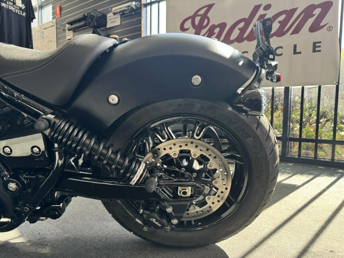 2023 INDIAN CHIEF DARK HORSE CRUISER