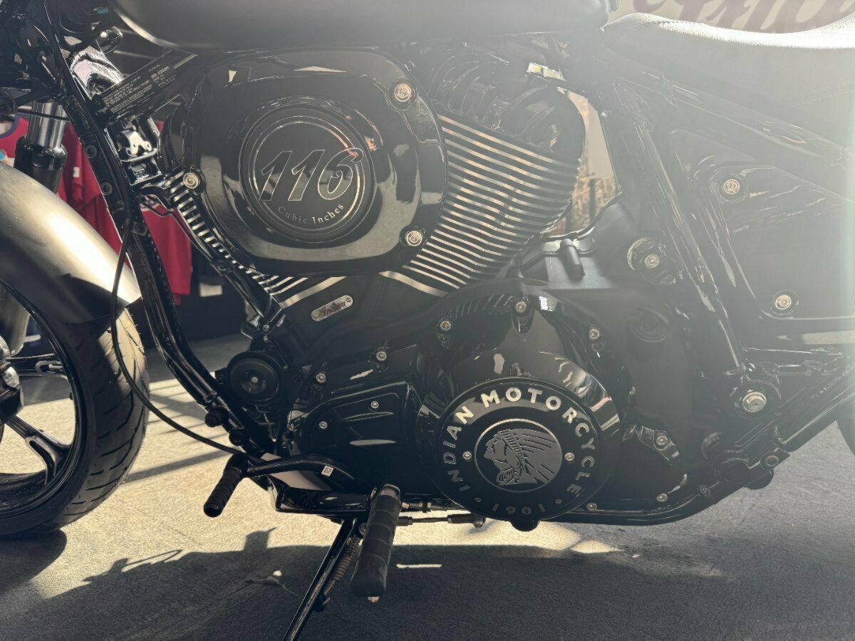 2023 INDIAN CHIEF DARK HORSE CRUISER