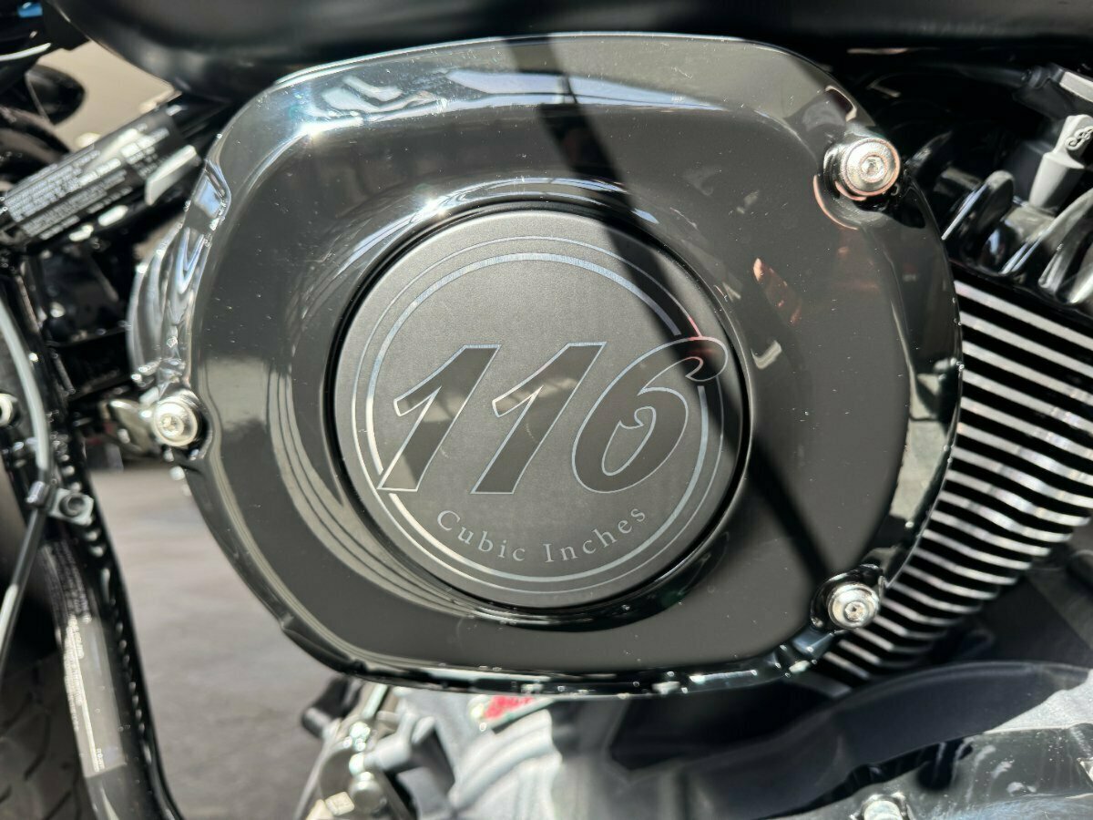 2023 INDIAN CHIEF DARK HORSE CRUISER