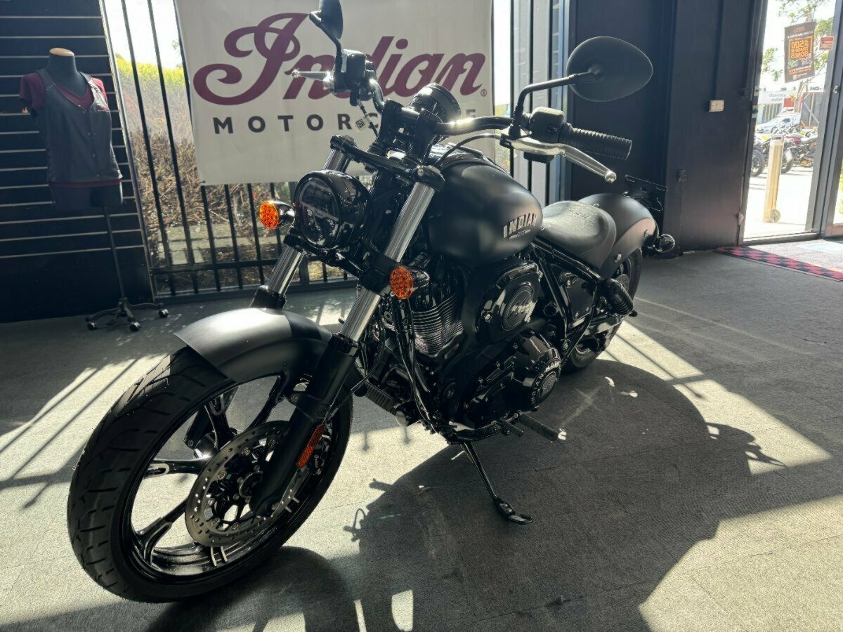 2023 INDIAN CHIEF DARK HORSE CRUISER