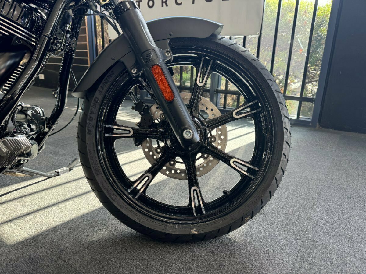 2023 INDIAN CHIEF DARK HORSE CRUISER