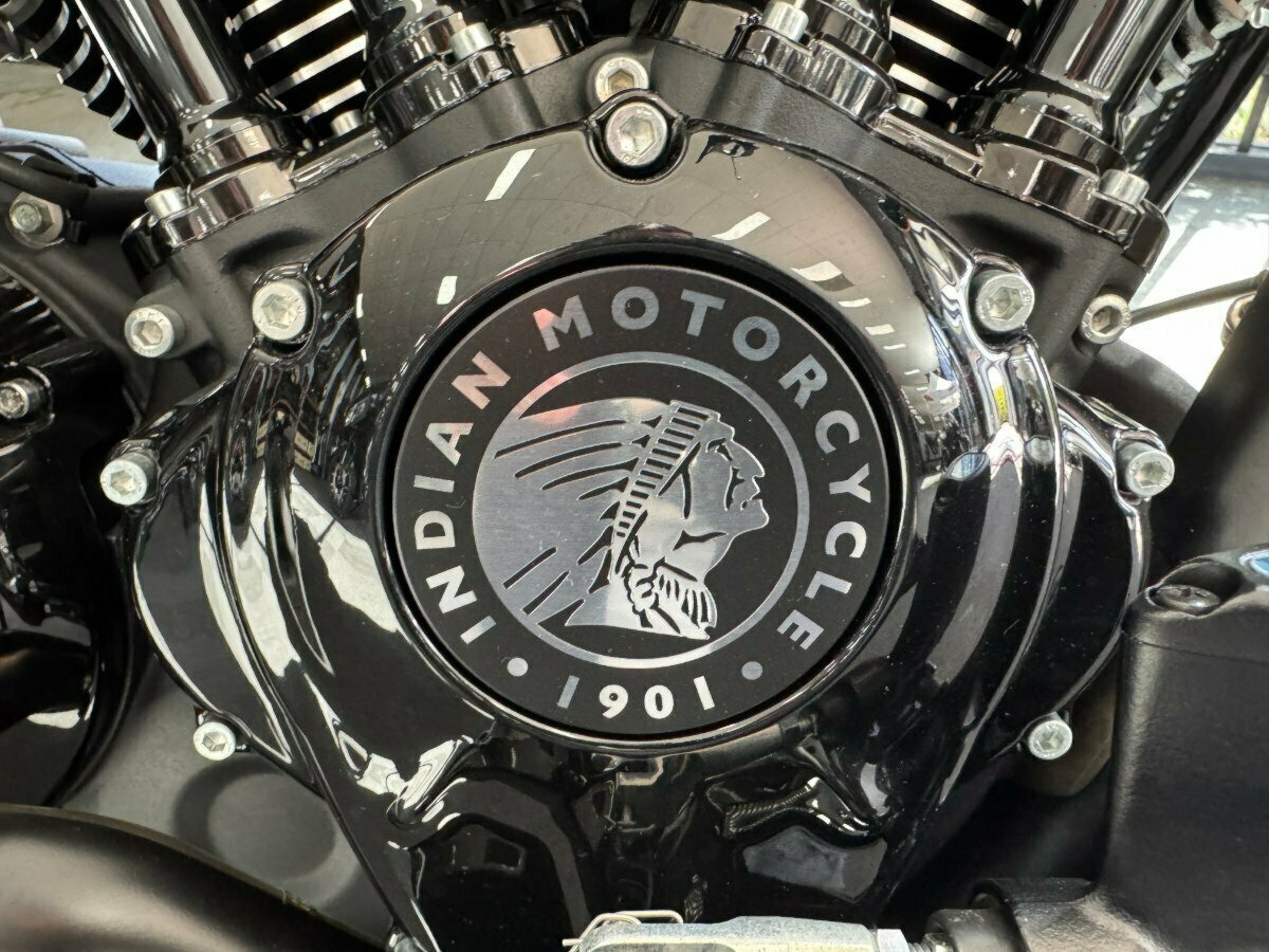 2023 INDIAN CHIEF DARK HORSE CRUISER