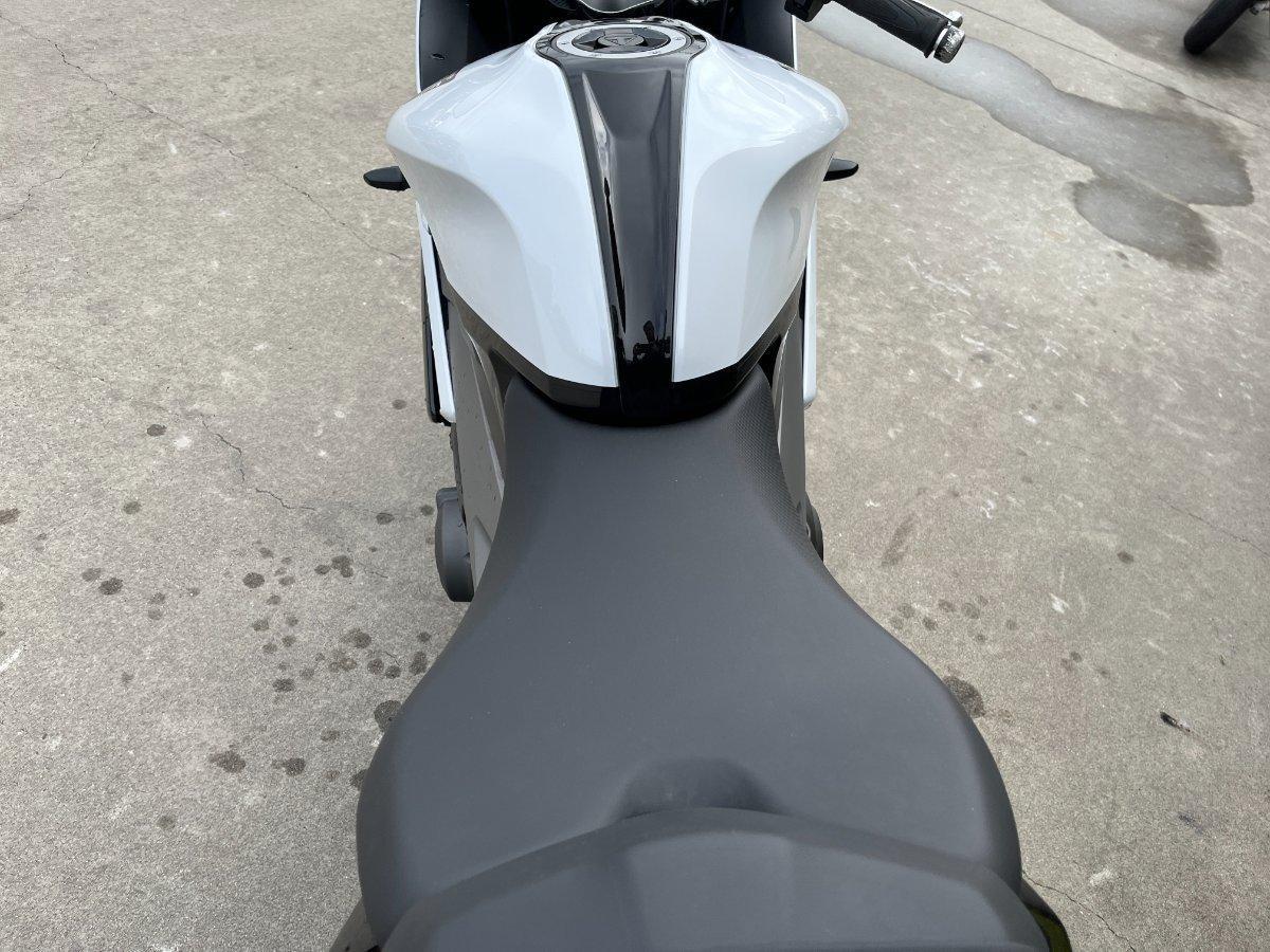2024 TRIUMPH DAYTONA 660 ROAD