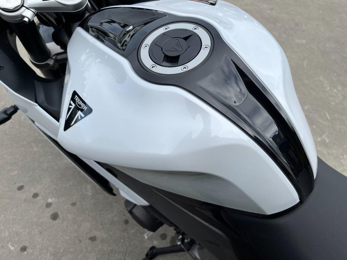 2024 TRIUMPH DAYTONA 660 ROAD
