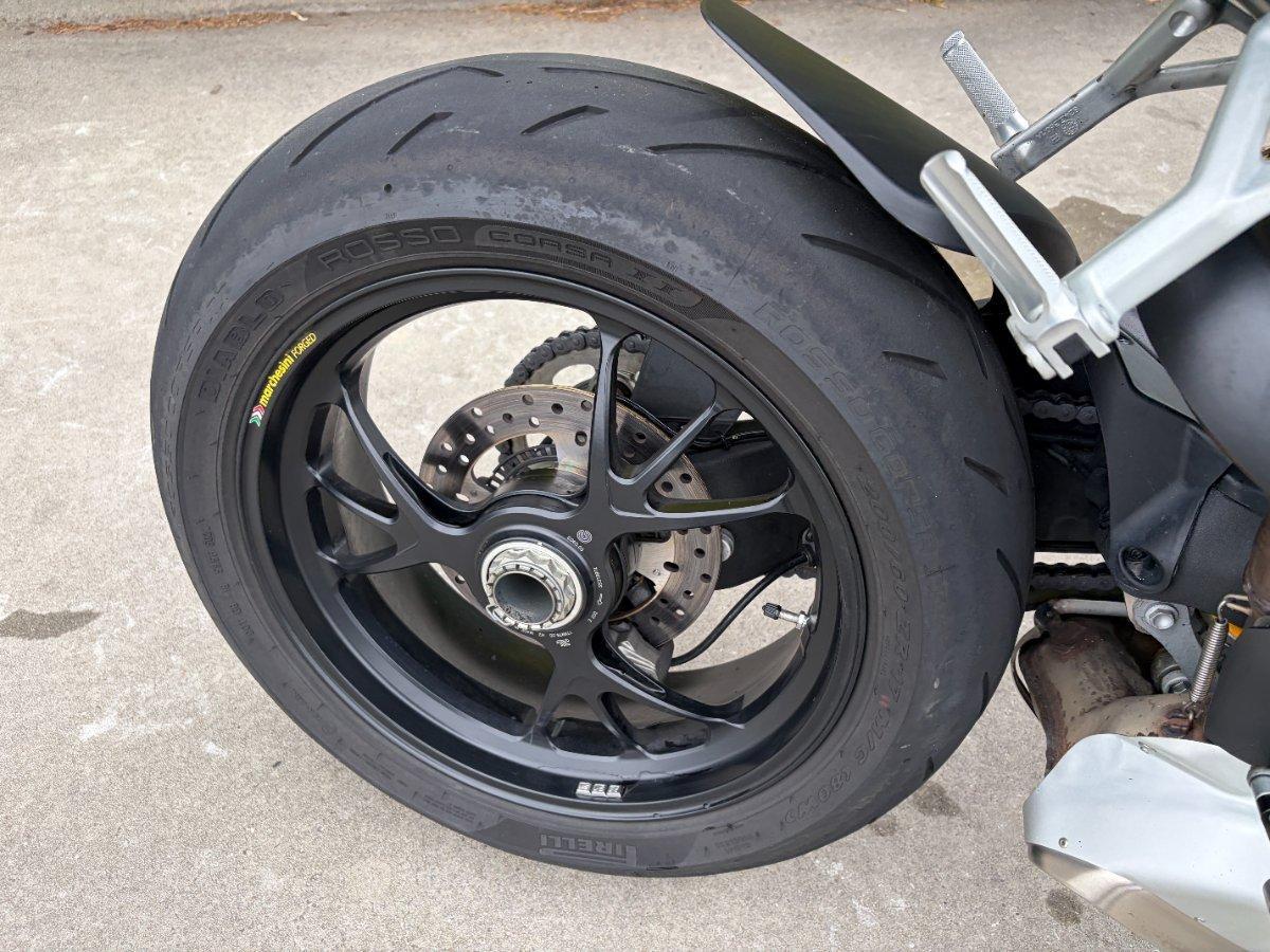 2022 DUCATI STREETFIGHTER V4 S SPORTS