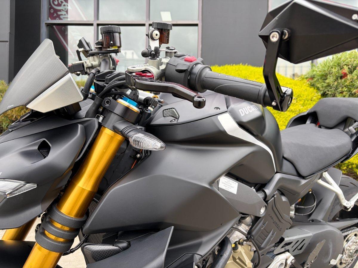 2022 DUCATI STREETFIGHTER V4 S SPORTS