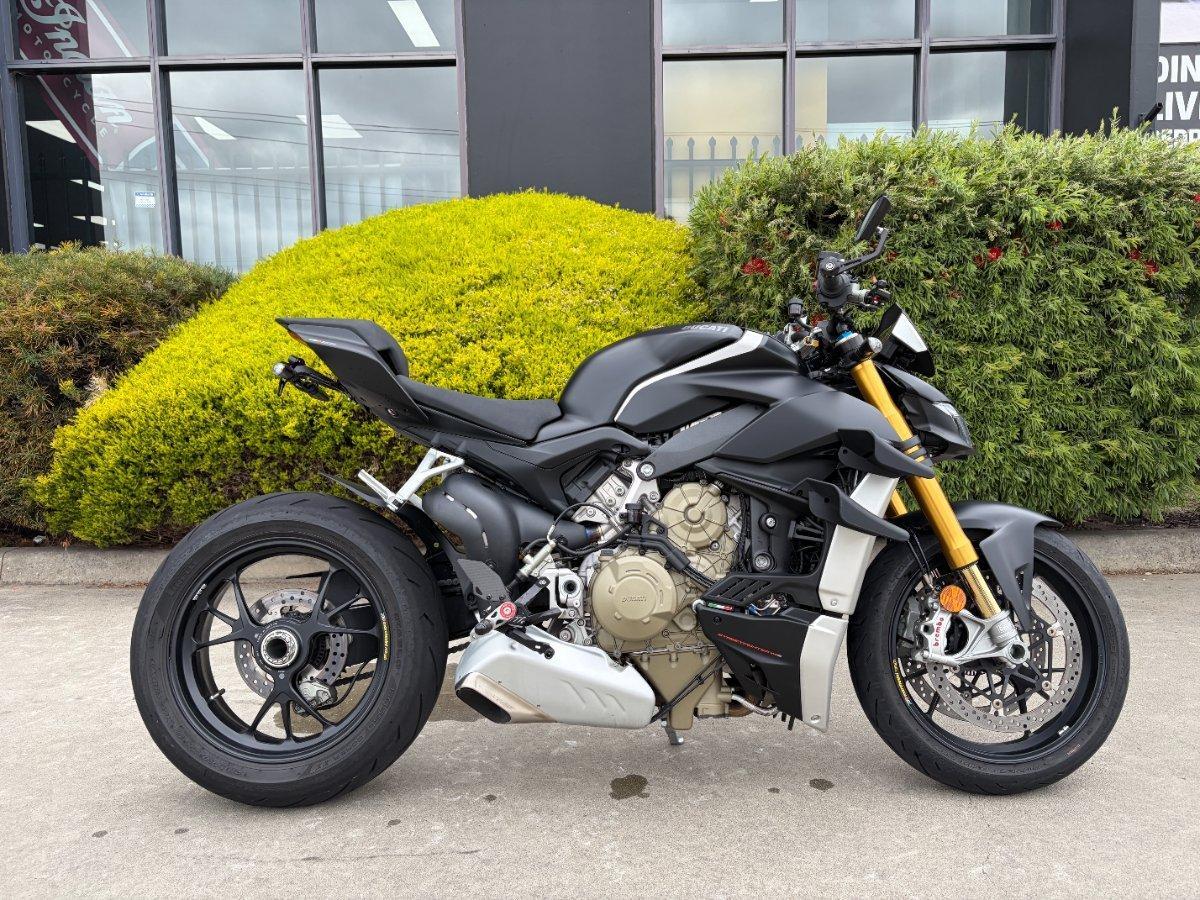2022 DUCATI STREETFIGHTER V4 S SPORTS