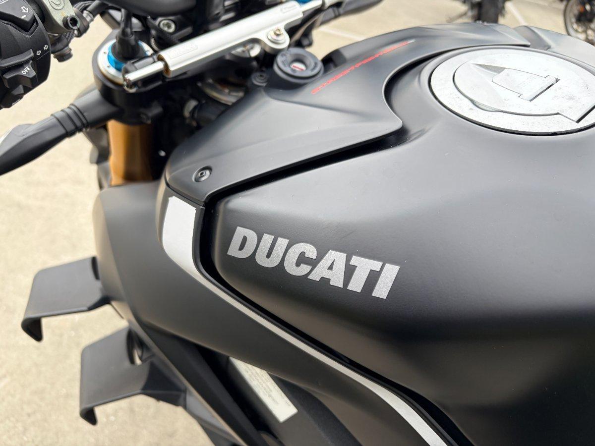 2022 DUCATI STREETFIGHTER V4 S SPORTS