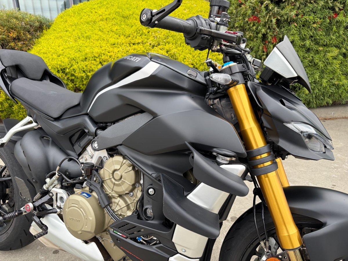 2022 DUCATI STREETFIGHTER V4 S SPORTS