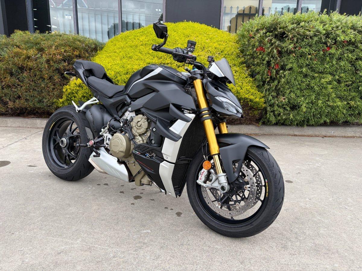 2022 DUCATI STREETFIGHTER V4 S SPORTS