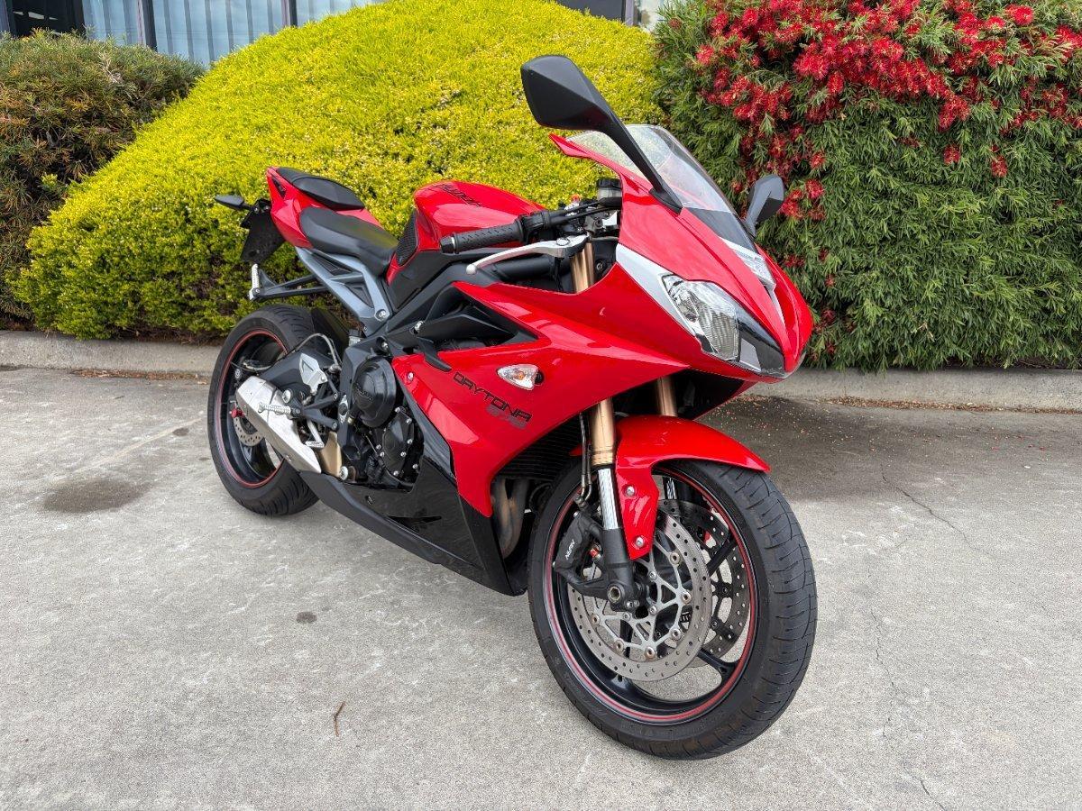 2016 TRIUMPH DAYTONA 675 ABS SPORTS