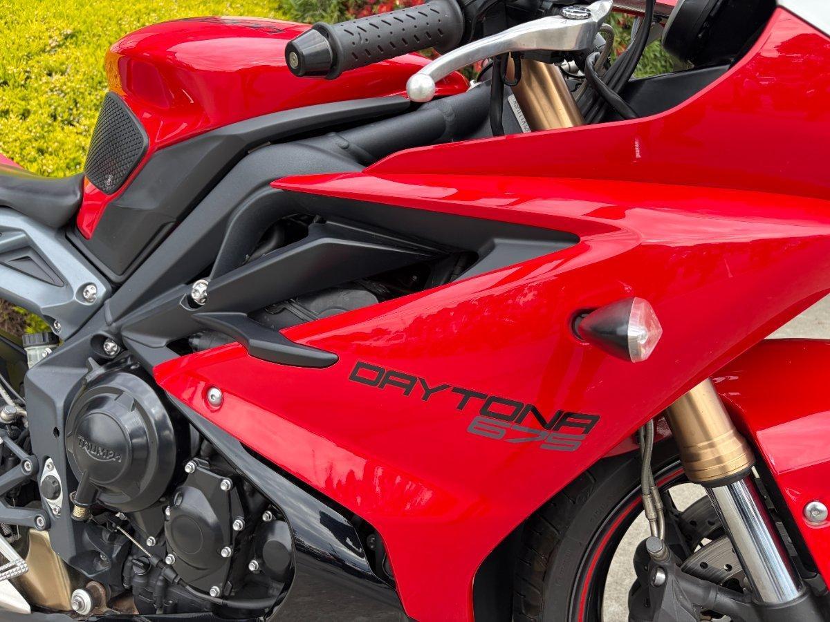 2016 TRIUMPH DAYTONA 675 ABS SPORTS