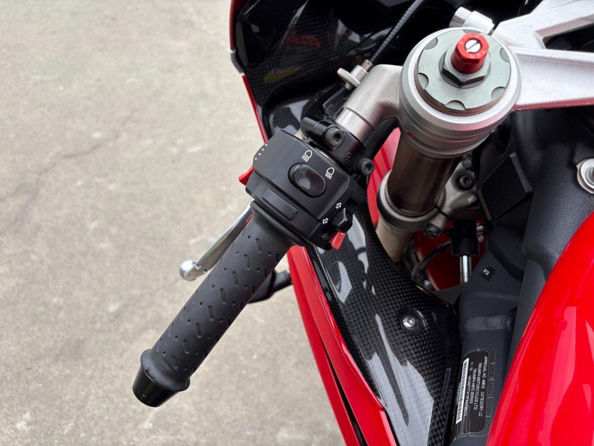 2016 TRIUMPH DAYTONA 675 ABS SPORTS