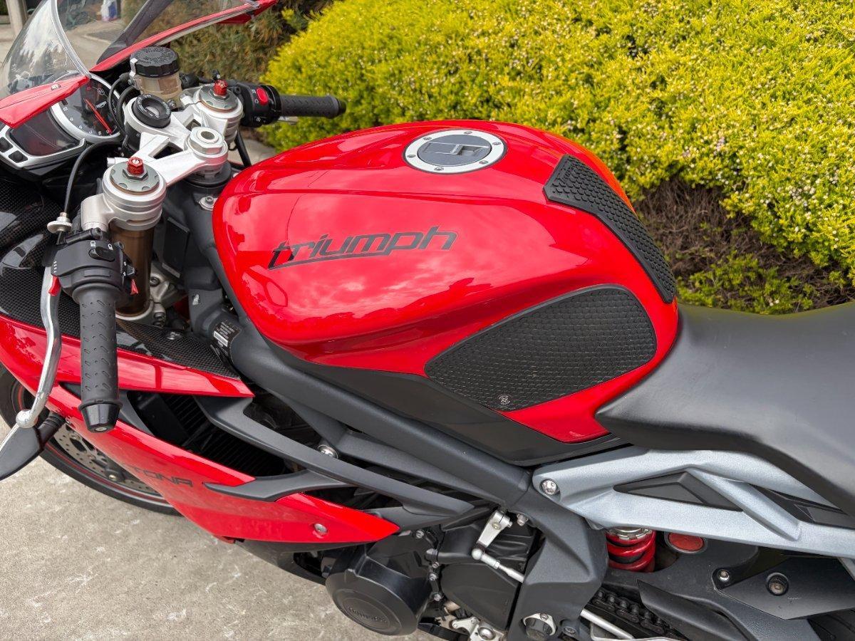 2016 TRIUMPH DAYTONA 675 ABS SPORTS