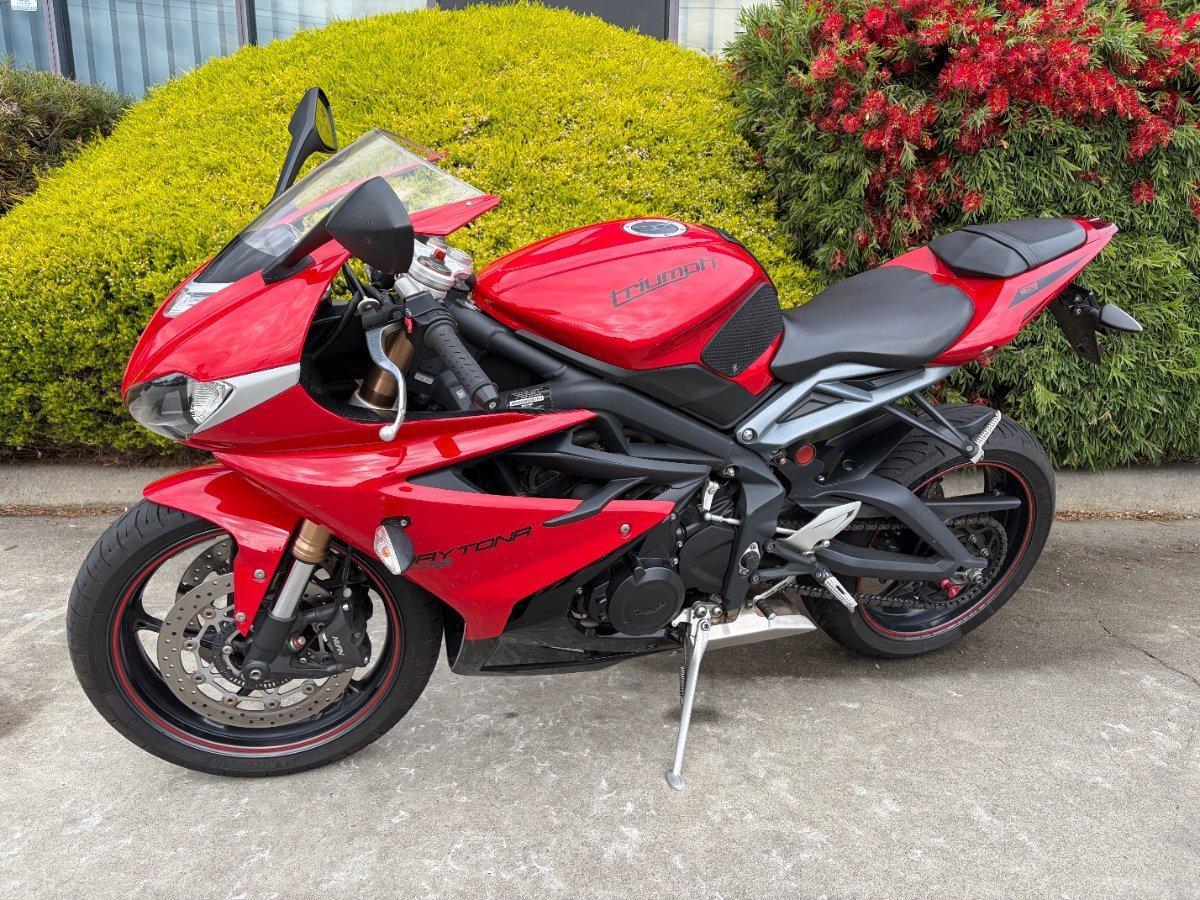 2016 TRIUMPH DAYTONA 675 ABS SPORTS