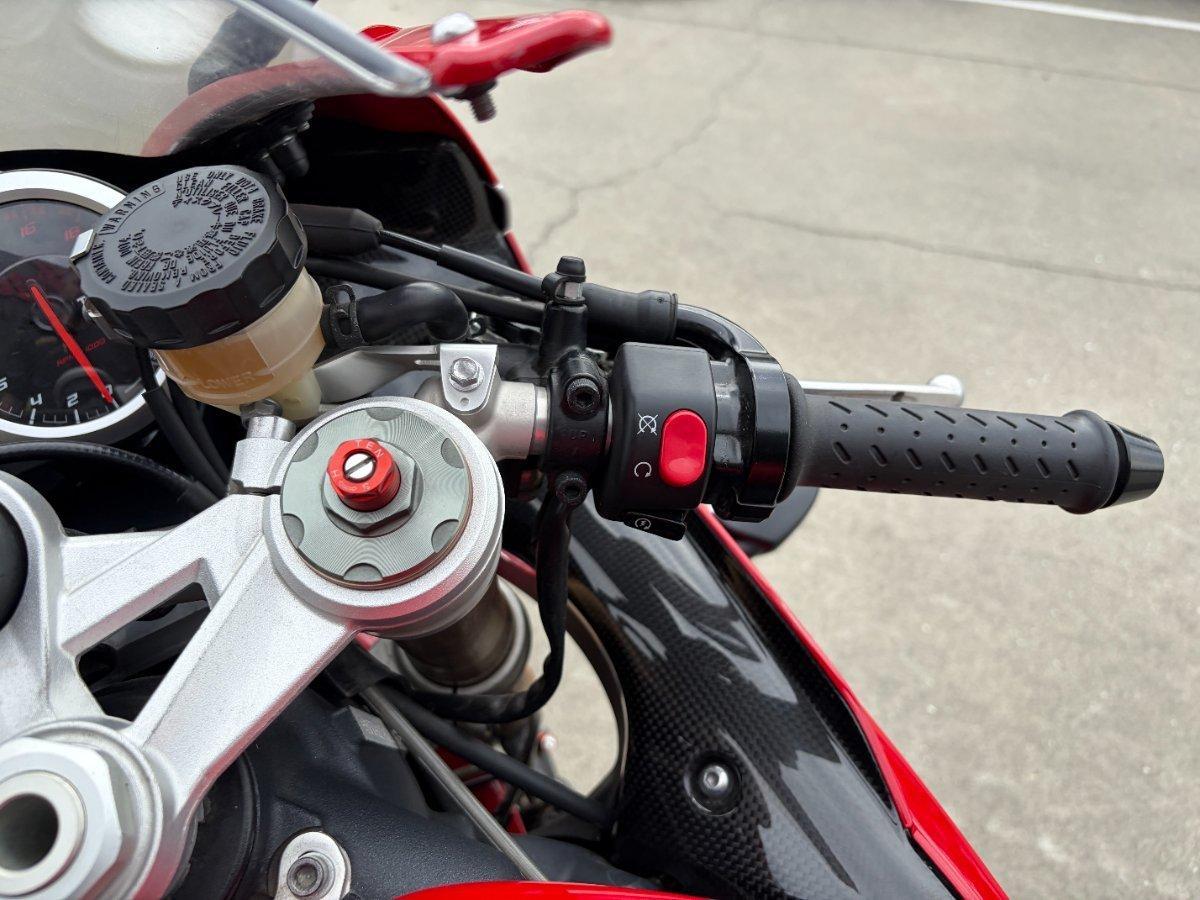 2016 TRIUMPH DAYTONA 675 ABS SPORTS
