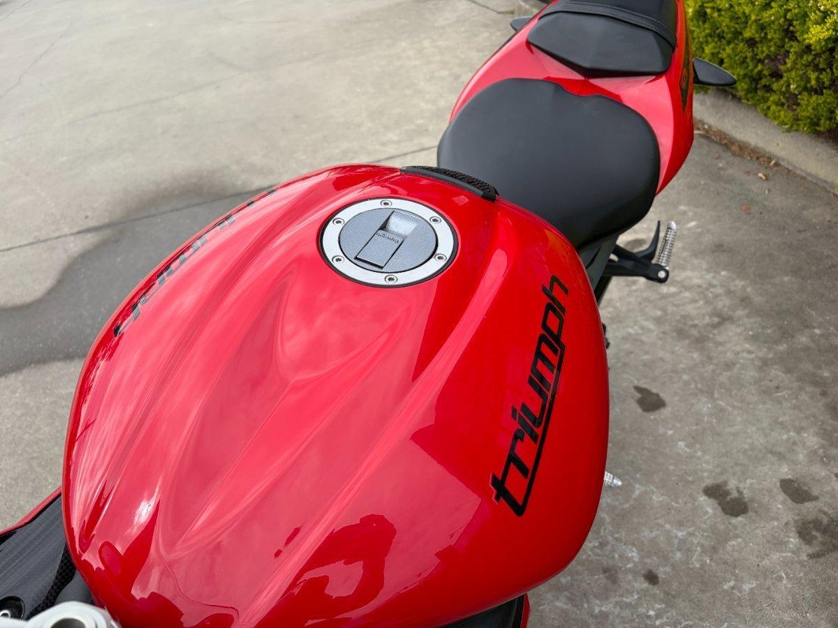 2016 TRIUMPH DAYTONA 675 ABS SPORTS