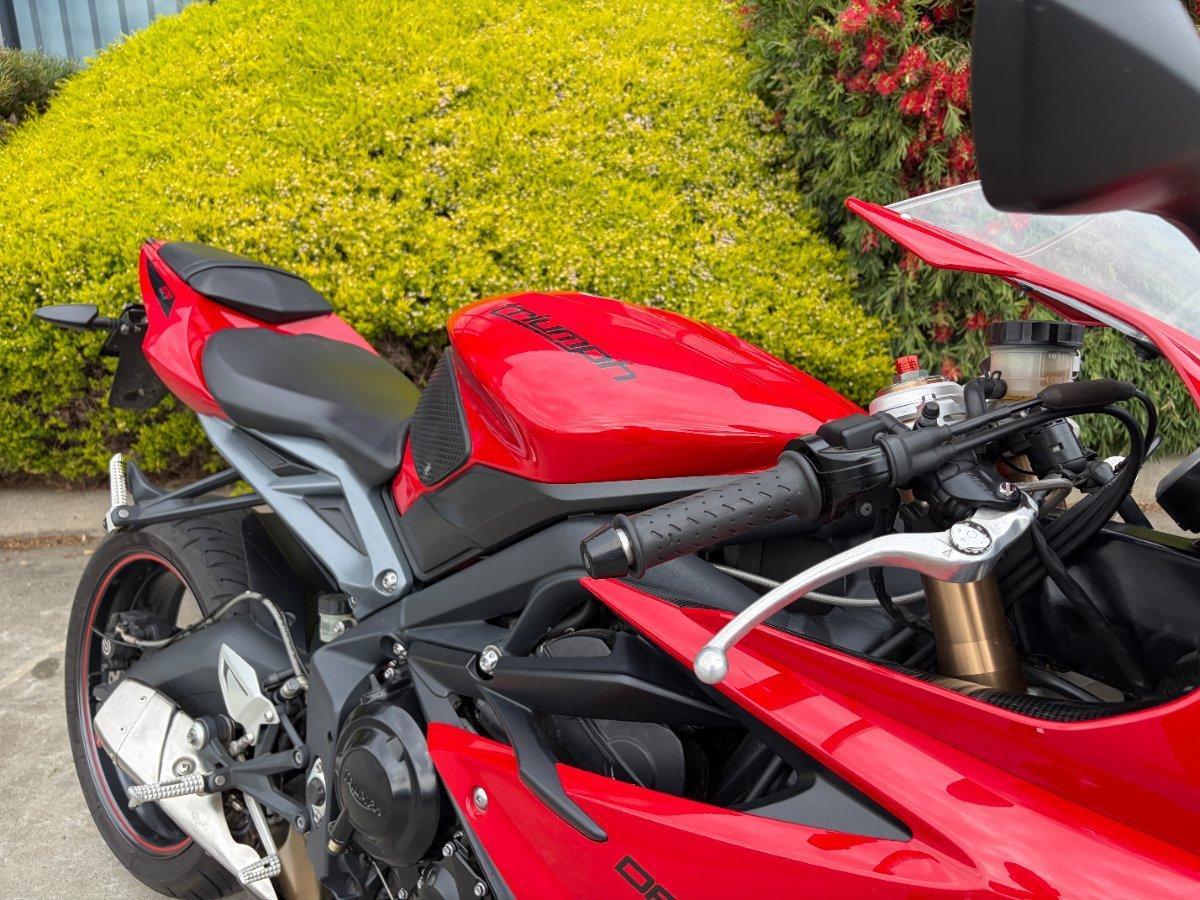 2016 TRIUMPH DAYTONA 675 ABS SPORTS