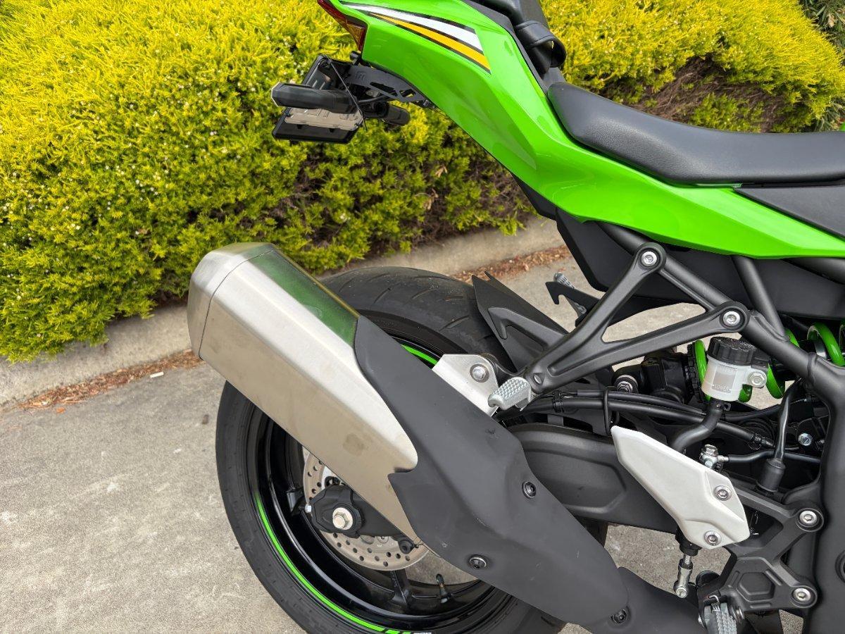 2025 KAWASAKI NINJA ZX-4RR KRT EDITION
