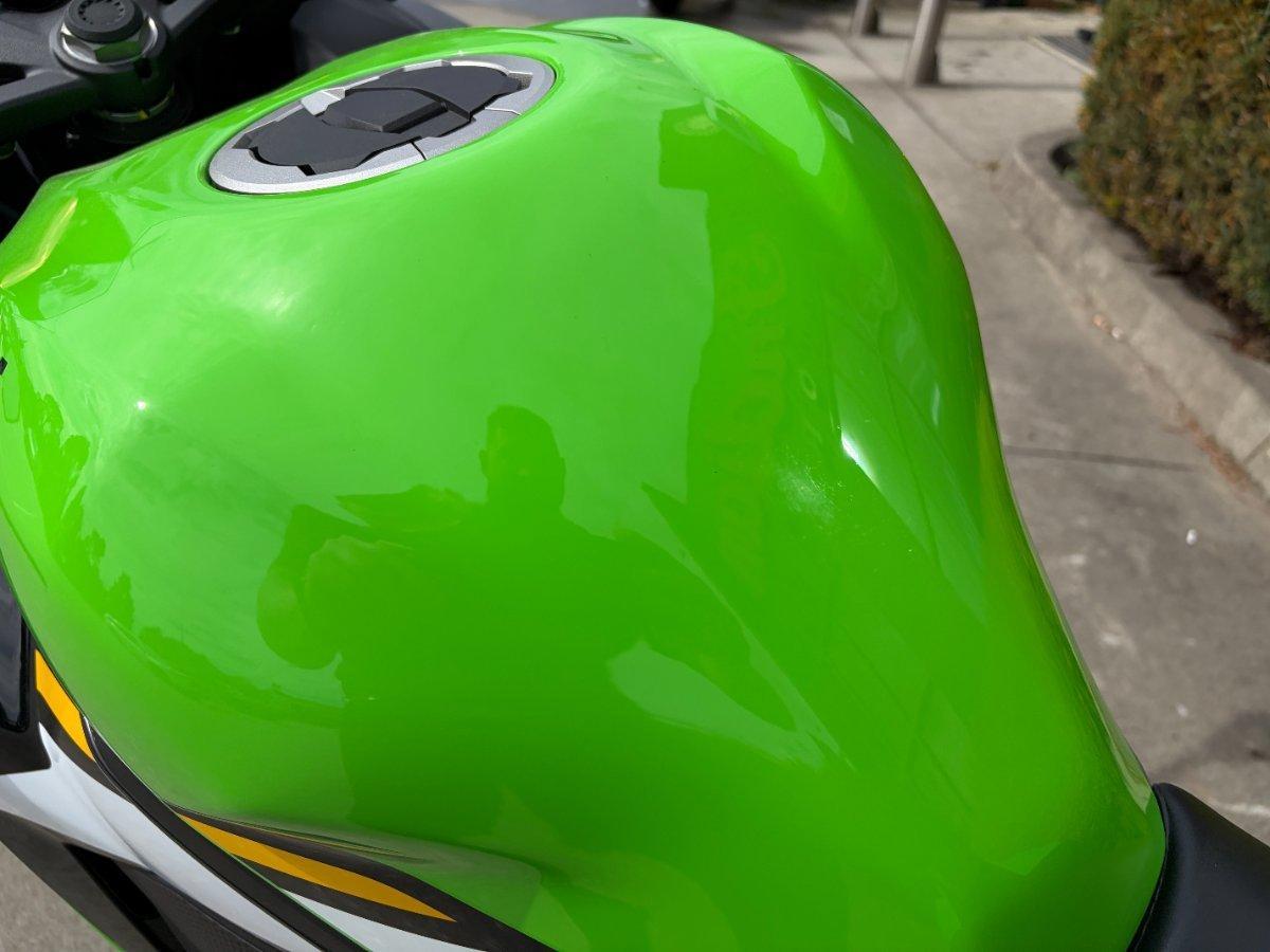 2025 KAWASAKI NINJA ZX-4RR KRT EDITION
