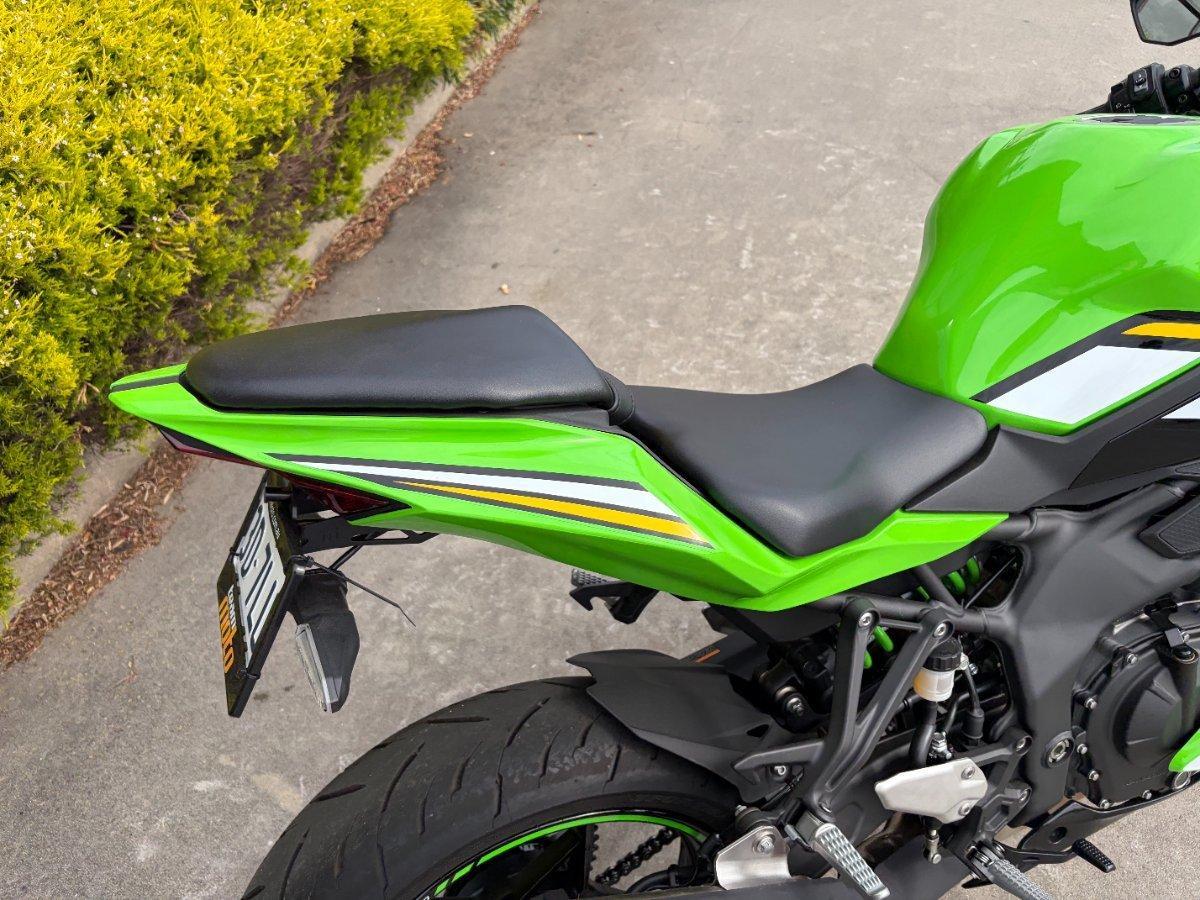 2025 KAWASAKI NINJA ZX-4RR KRT EDITION