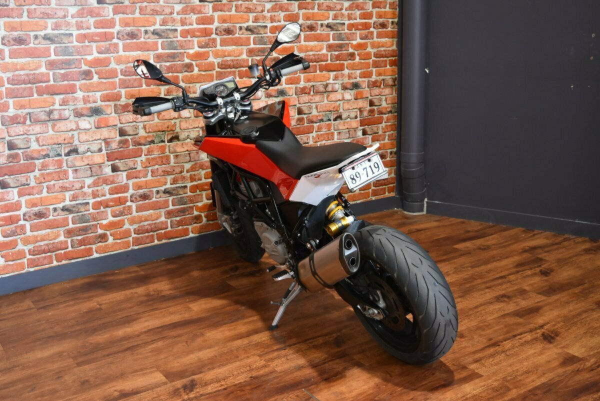 2012 HUSQVARNA NUDA 900 R ROAD