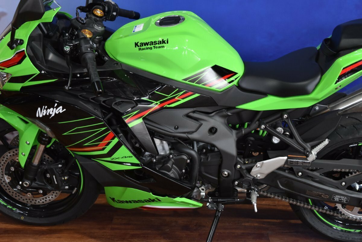 2023 KAWASAKI NINJA 400 ZX-4RR KRT SPORTS