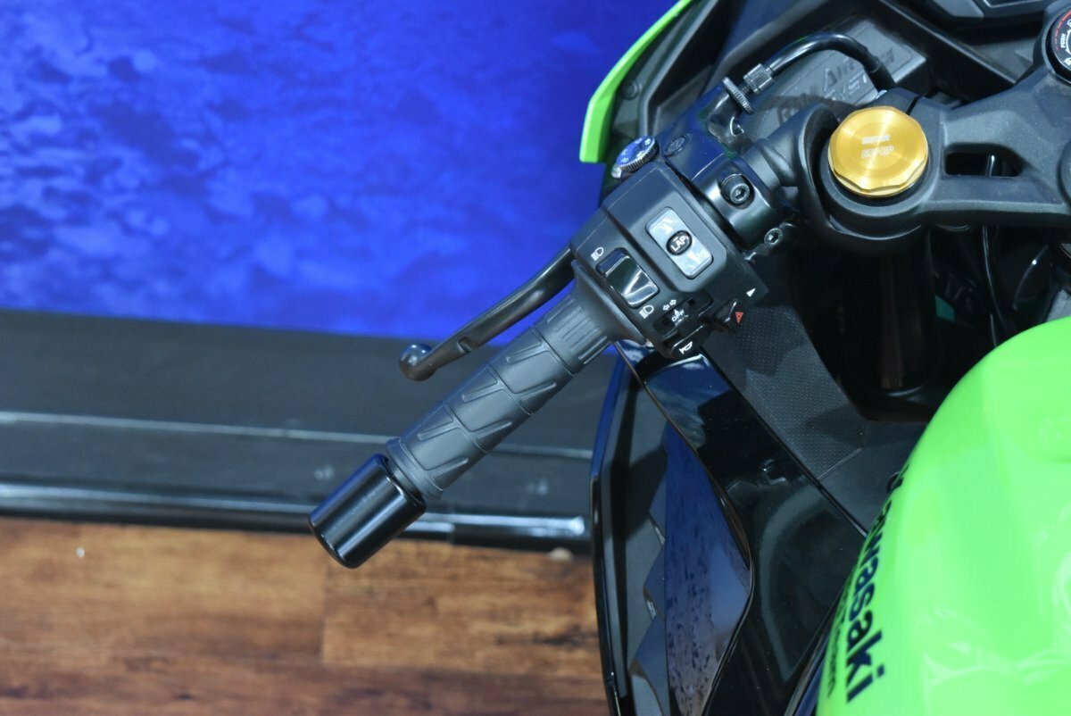 2023 KAWASAKI NINJA 400 ZX-4RR KRT SPORTS