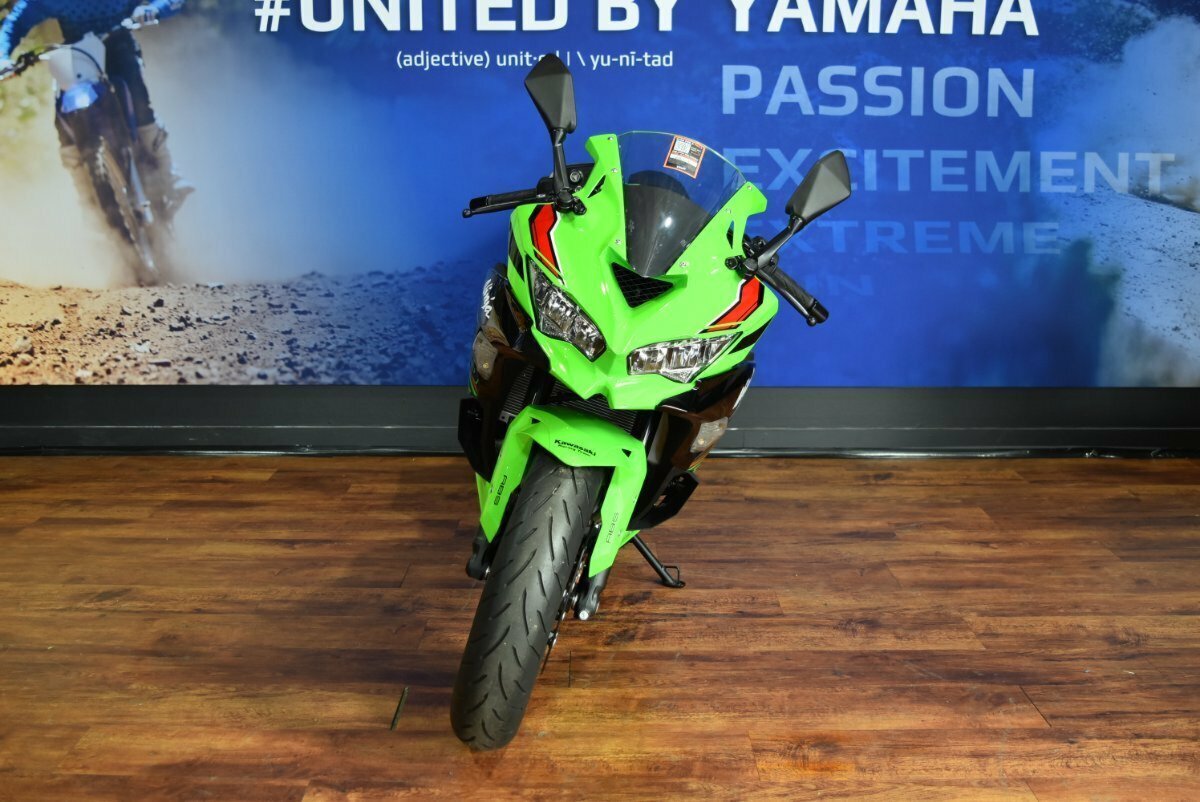 2023 KAWASAKI NINJA 400 ZX-4RR KRT SPORTS