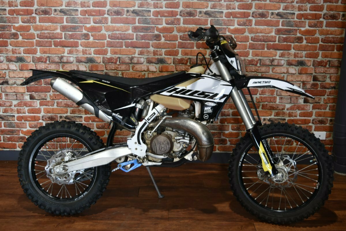 2017 HUSQVARNA TE250 ENDURO
