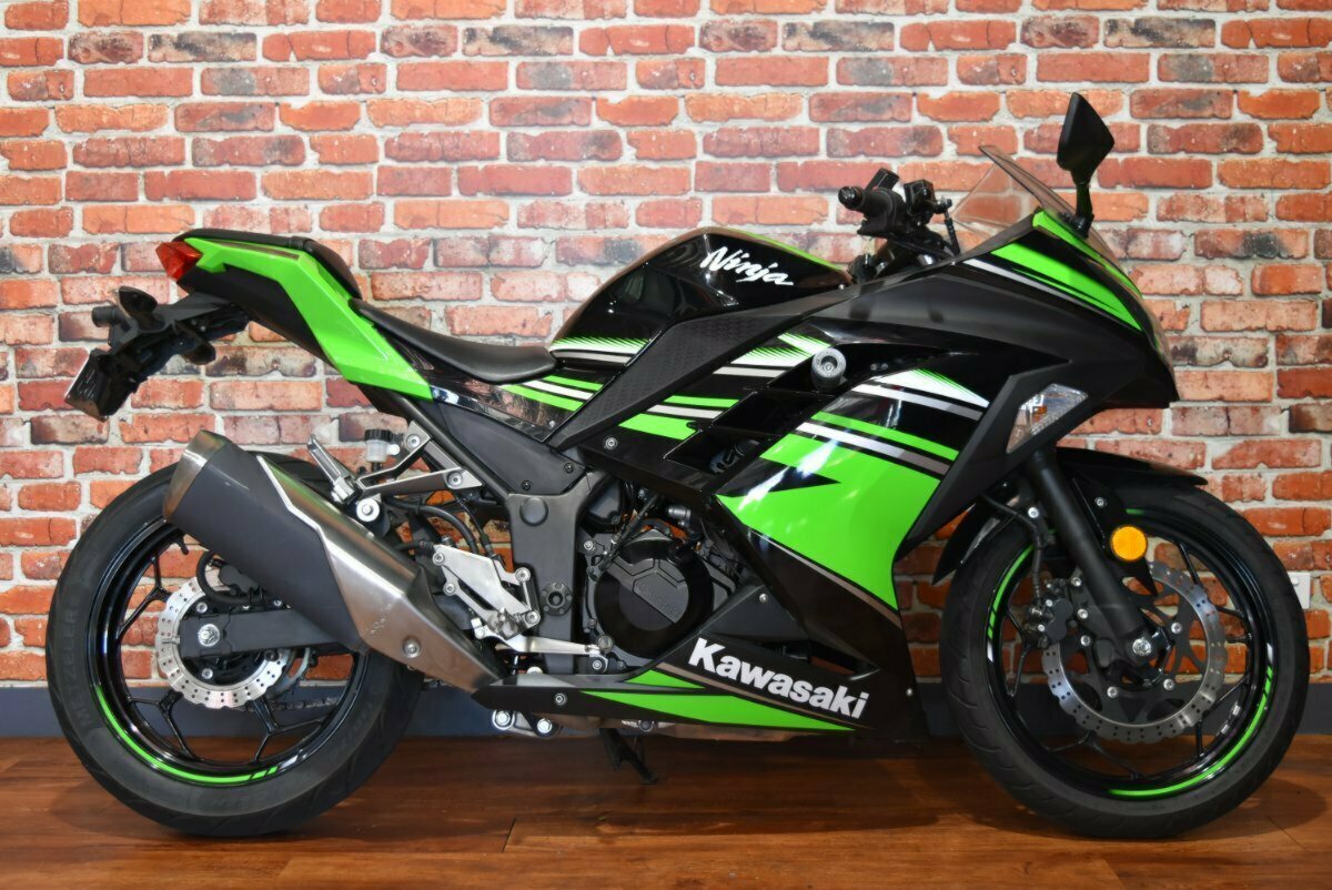 2017 KAWASAKI NINJA 300 SE KRT REPLICA SPORTS