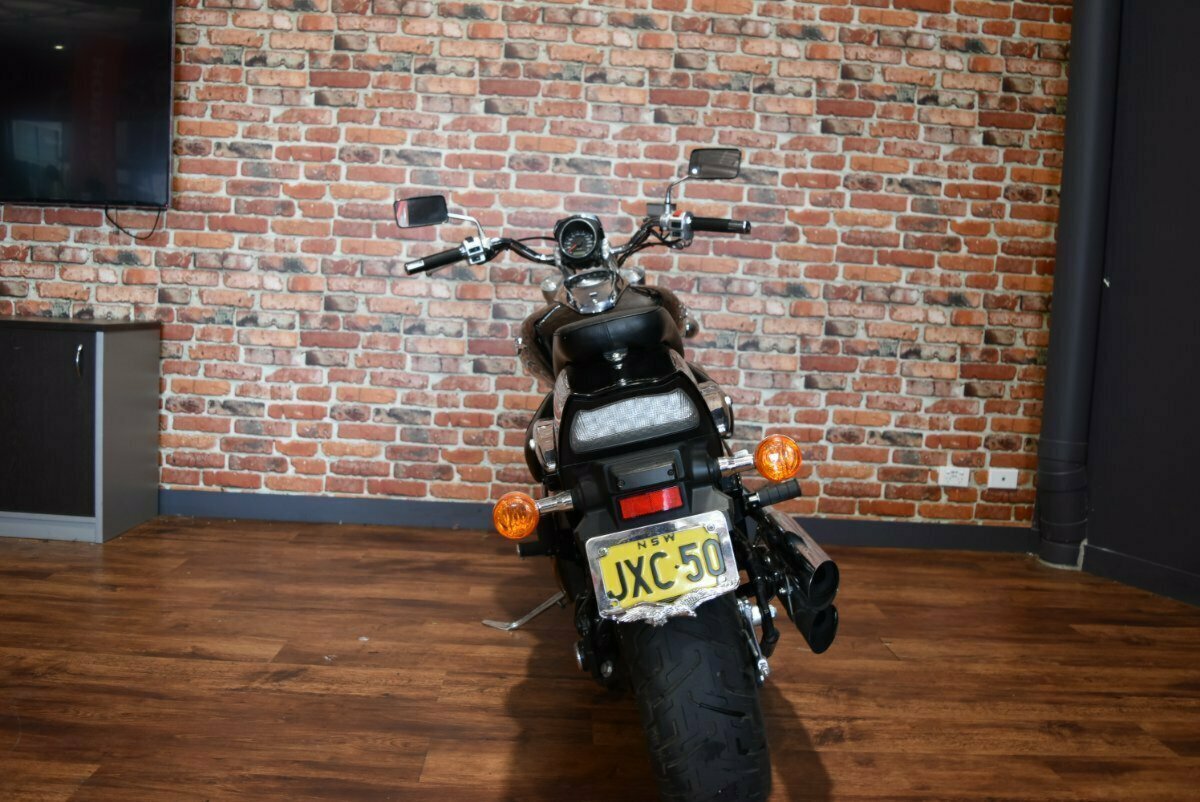 2006 SUZUKI VZ800 (BOULEVARD M50) CRUISER