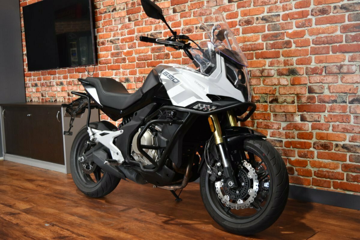 2022 CFMOTO 650MT ABS ROAD